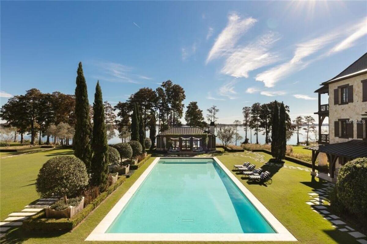 Swimming pool project by Curtis Pools