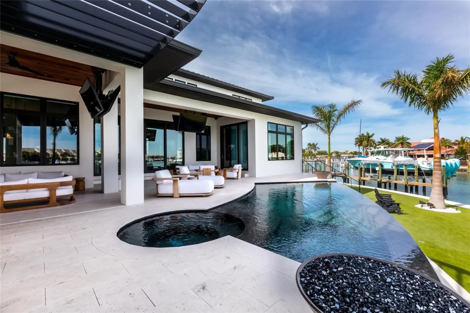 Swimming pool project by Curtis Pools